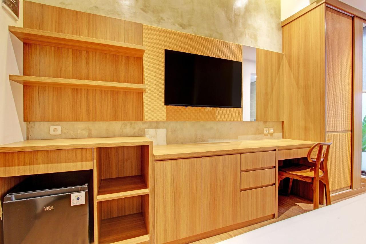 Super Oyo Capital O 92987 Keenan Living Perumnas Maguwo エクステリア 写真