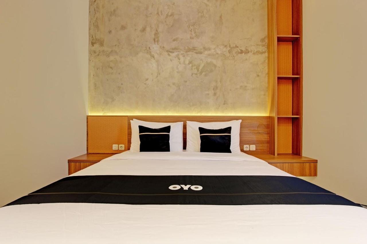 Super Oyo Capital O 92987 Keenan Living Perumnas Maguwo エクステリア 写真