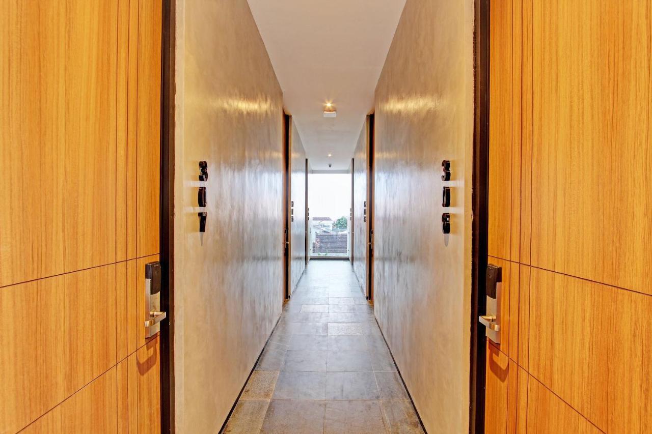 Super Oyo Capital O 92987 Keenan Living Perumnas Maguwo エクステリア 写真